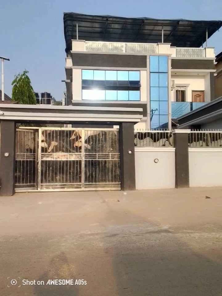 Empire suite and apartment